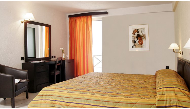 Hersonissos Palace, Крит